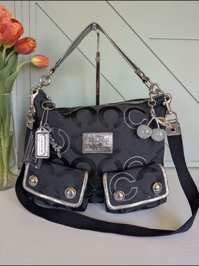 Coach Poppy Opt ArtSwing Hobo Bag in black, specifically style number #16167
